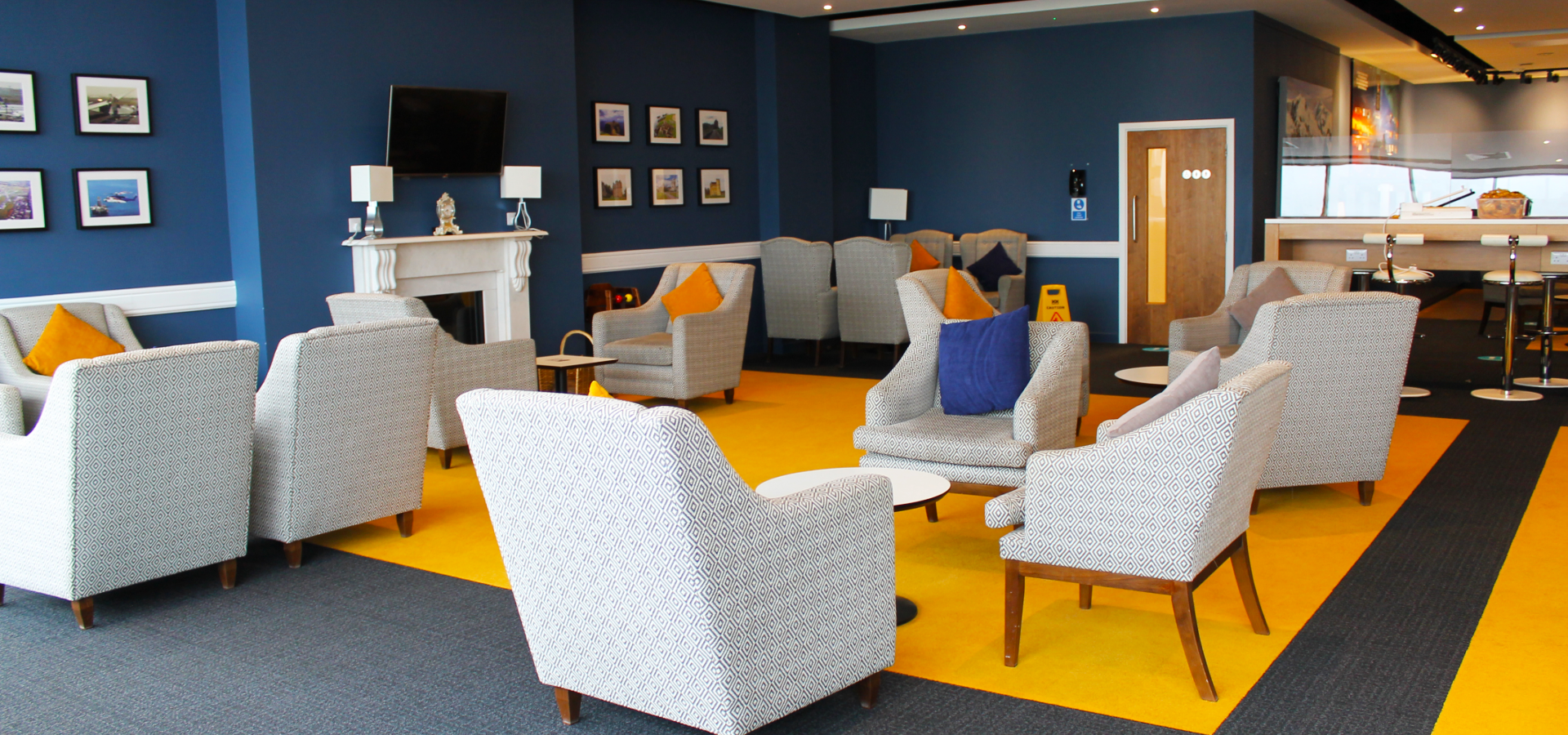 Aberdeen Northern Lights Lounge
